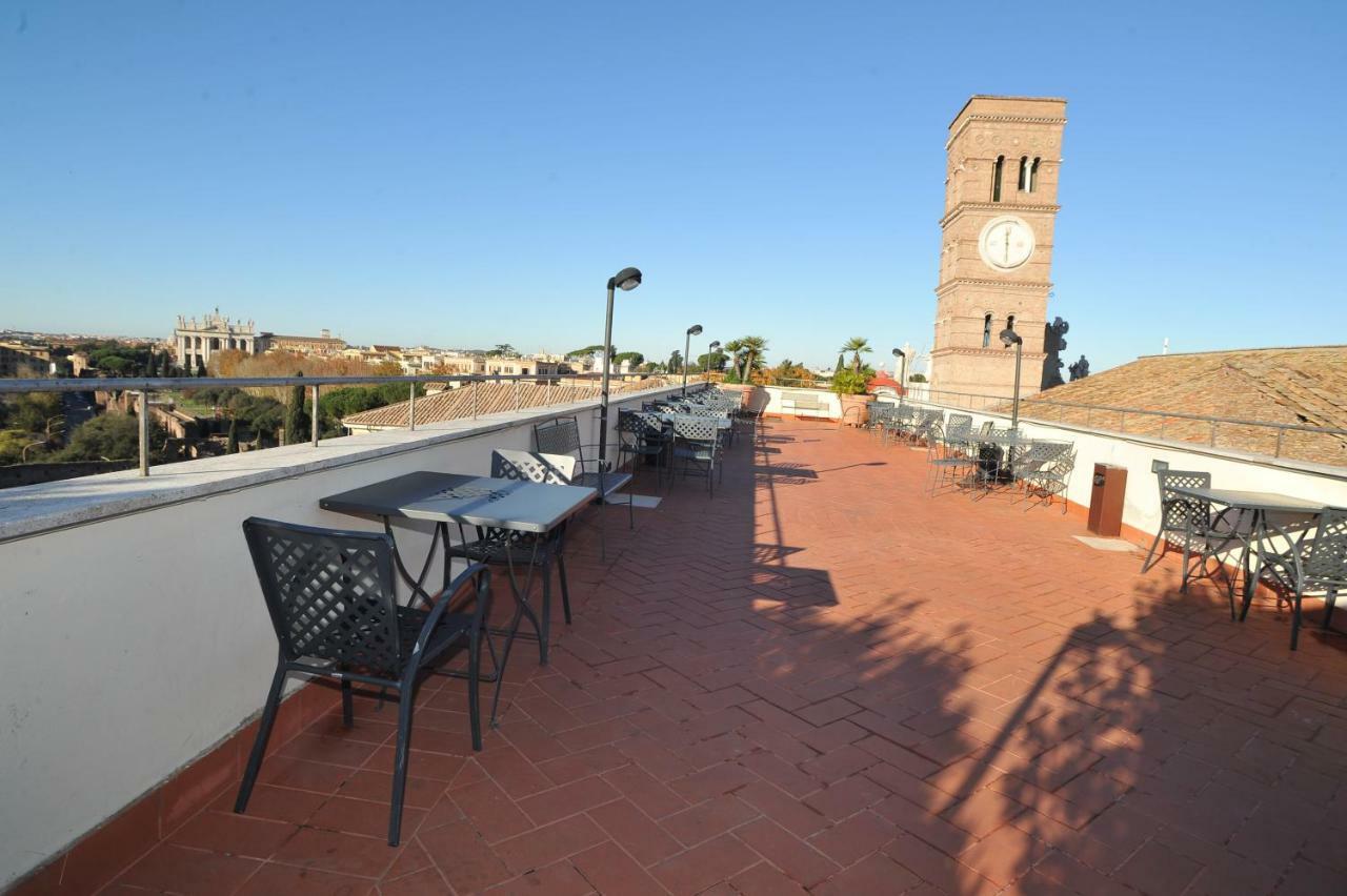 Domus Sessoriana Bed & Breakfast Roma Ngoại thất bức ảnh
